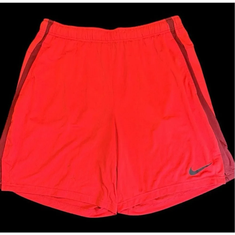 Nike Men's Red Dri-Fit Standard Fit Athletic Shorts XL